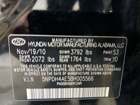 Used 2011 Hyundai Elantra GLS w/ Preferred Equipment Pkg 3 image 25