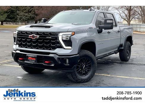 Used 2025 Chevrolet Silverado 2500 ZR2 w/ Technology Package image 1