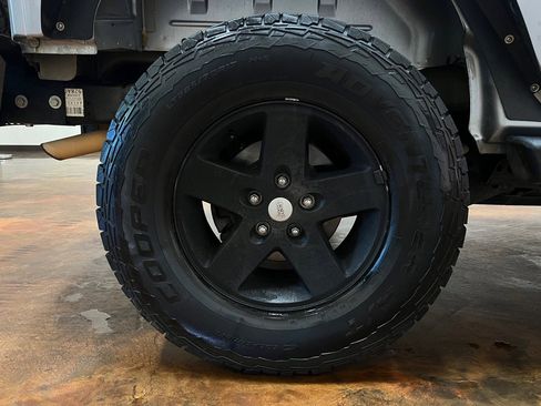 Used 2014 Jeep Wrangler Sport w/ Quick Order Package 23S image 12