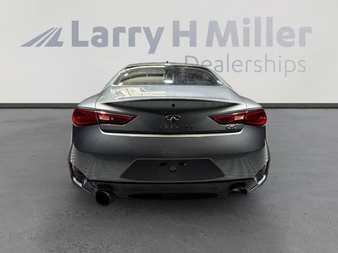 Used 2018 INFINITI Q60 3.0t Luxe image 4