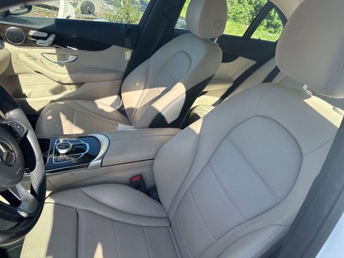 Used 2018 Mercedes-Benz C 300 Sedan image 6