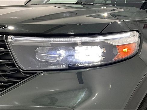 Used 2024 Ford Explorer ST-Line w/ Class IV Trailer Tow Package image 31