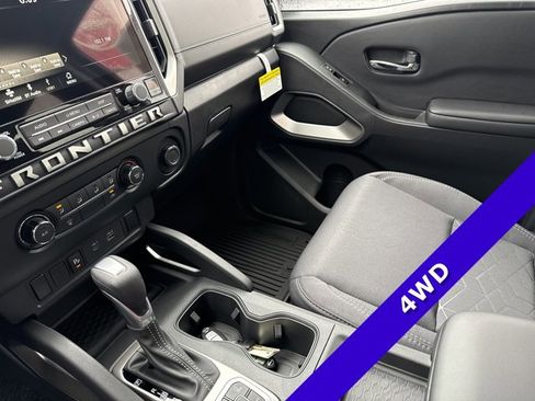 New 2026 Nissan Frontier SV w/ Tow Package image 18