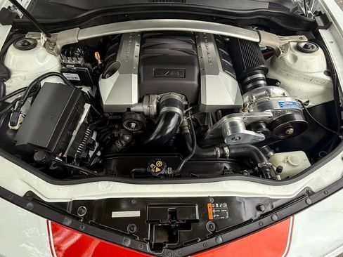 Used 2014 Chevrolet Camaro SS w/ RS Package RWD image 4