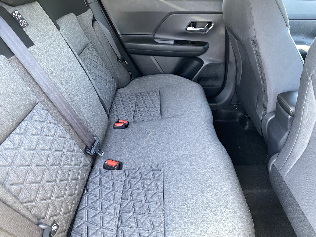 New 2027 Nissan Kicks SV FWD image 12