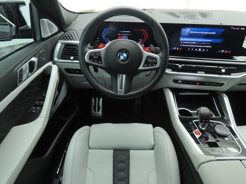 Used 2026 BMW X6 M Competition w/ Executive Package image 10