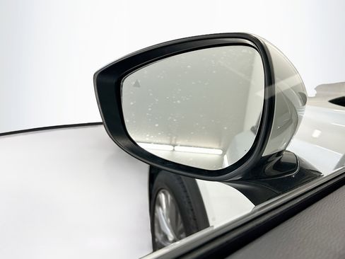 Used 2024 MAZDA CX-90 3.3 Turbo w/ Premium Package image 16