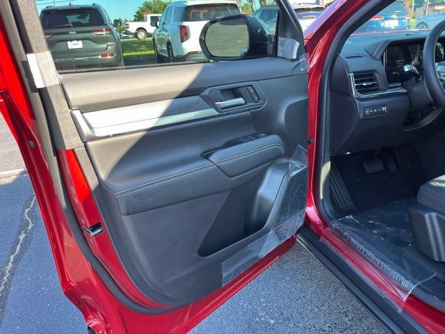 New 2027 GMC Terrain Elevation FWD image 6