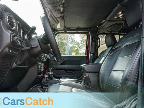 Used 2021 Jeep Wrangler Unlimited Sahara w/ Dual Top Group AWD/4WD image 19