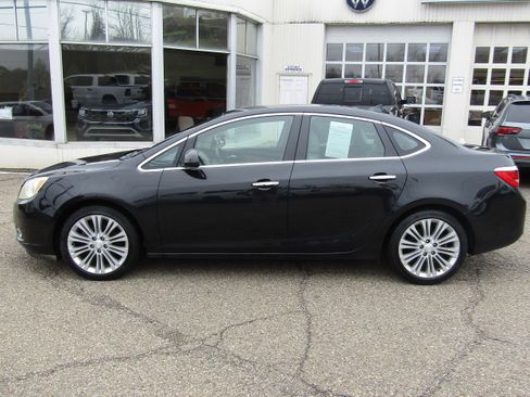 Used 2013 Buick Verano image 1