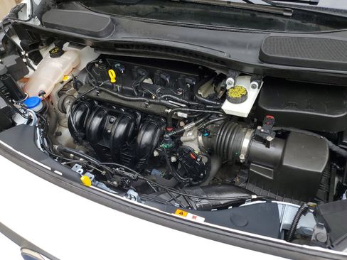 Used 2017 Ford Transit Connect XLT image 42