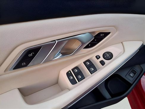 Used 2023 BMW 330i xDrive Sedan image 28