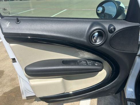 Used 2014 MINI Cooper Countryman image 3