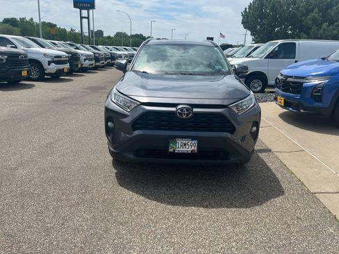 Used 2021 Toyota RAV4 XLE w/ Convenience Package AWD/4WD image 2