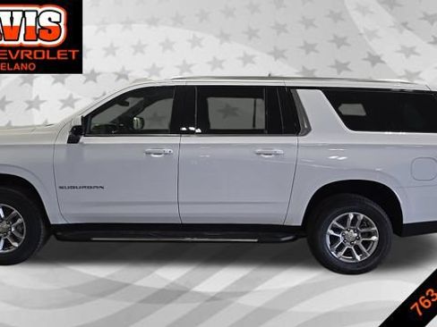 New 2026 Chevrolet Suburban LS w/ Max Trailering Package AWD/4WD image 3