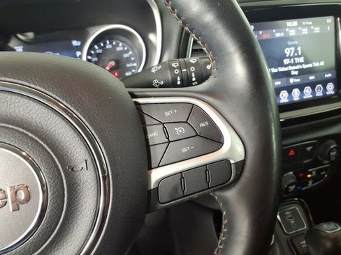 Used 2020 Jeep Compass Limited AWD/4WD image 18