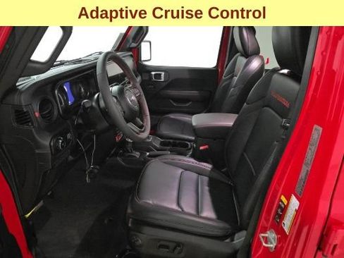 Used 2024 Jeep Wrangler Unlimited Rubicon AWD/4WD image 10
