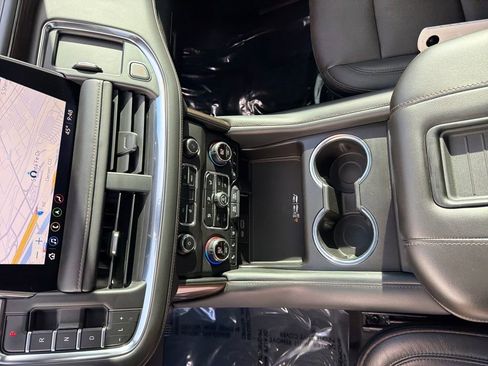 Used 2021 Chevrolet Tahoe High Country image 24