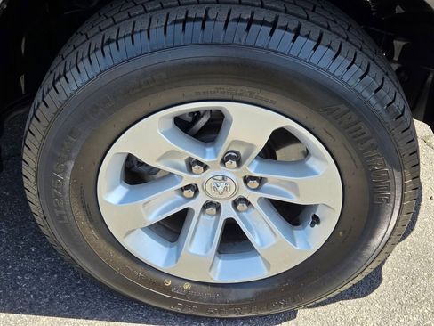 Used 2022 RAM 1500 Laramie RWD image 9