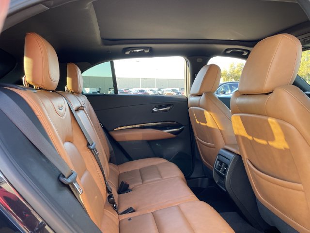 Used 2023 Cadillac XT4 Premium Luxury FWD image 30