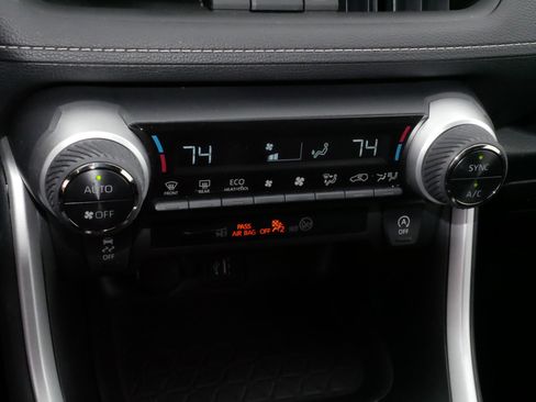 Certified 2025 Toyota RAV4 XLE Premium image 23