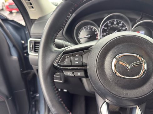Used 2023 MAZDA CX-5 Carbon Edition image 19