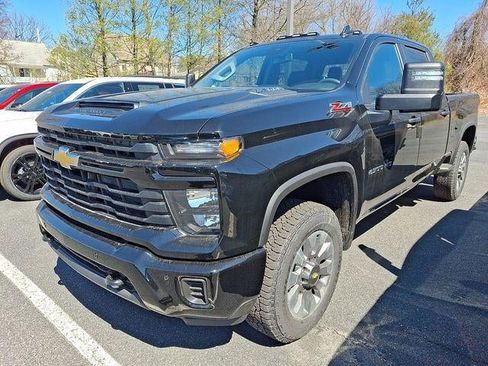 New 2026 Chevrolet Silverado 2500 Custom w/ Custom Value Package AWD/4WD image 3