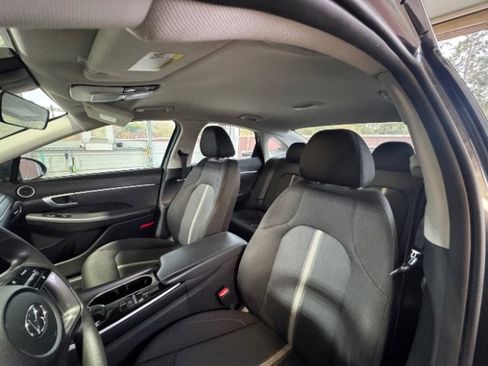 Used 2022 Hyundai Sonata SE image 10