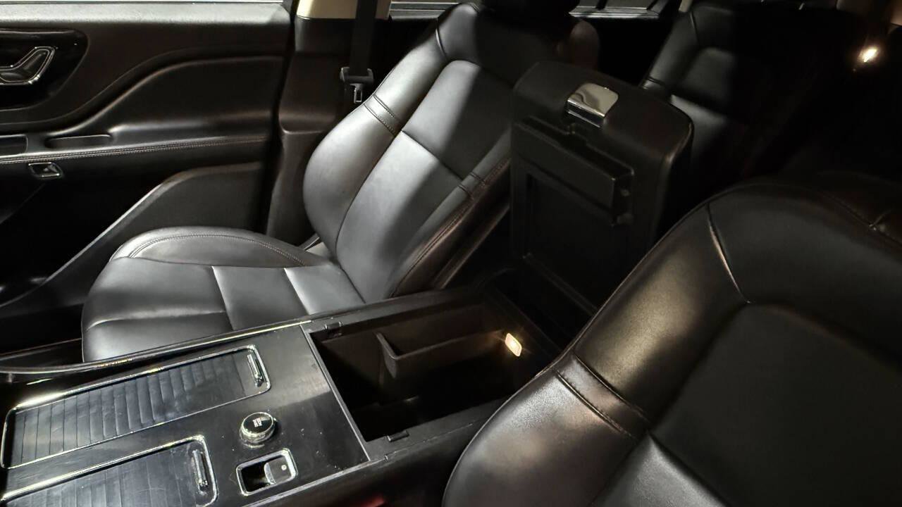 Used 2021 Lincoln Aviator AWD image 56