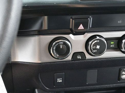 Used 2019 Toyota Tacoma SR w/ SR Convenience Package AWD/4WD image 23