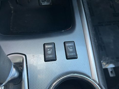 Used 2020 Nissan Pathfinder SL image 12