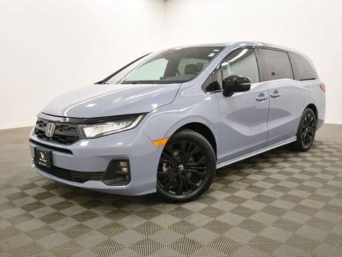 Certified 2025 Honda Odyssey Sport-L image 2