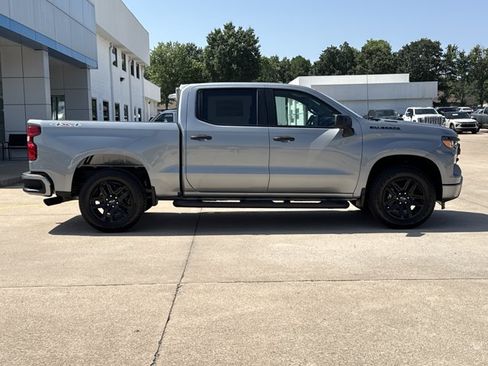 New 2026 Chevrolet Silverado 1500 Custom w/ Rally Edition AWD/4WD image 2