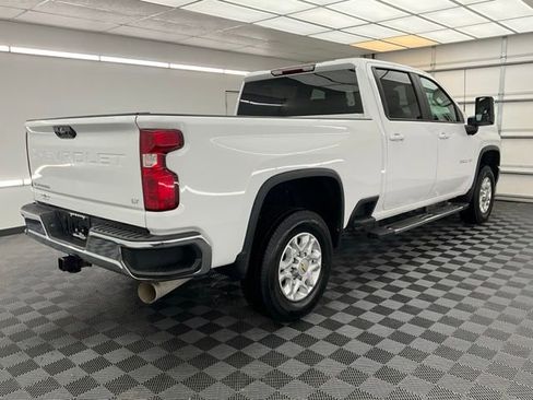 Used 2023 Chevrolet Silverado 2500 LT w/ Convenience Package AWD/4WD image 21