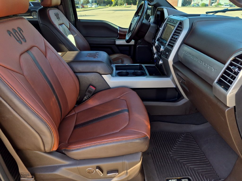 Used 2021 Ford F250 King Ranch w/ King Ranch Ultimate Package AWD/4WD image 42