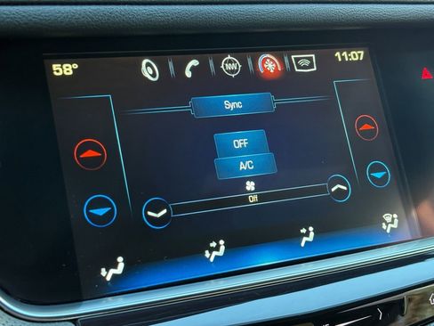 Used 2019 Cadillac XT5 Luxury image 24