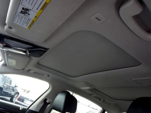 Used 2018 BMW 750i xDrive XI image 22