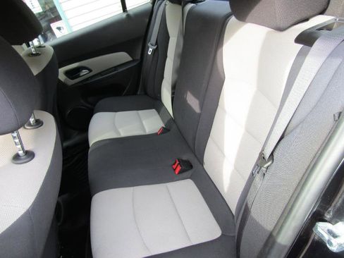 Used 2016 Chevrolet Cruze LS image 35