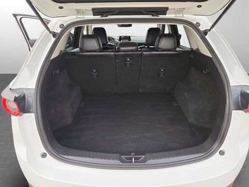 Used 2017 MAZDA CX-5 Touring w/ I-ACTIVSENSE Package image 32