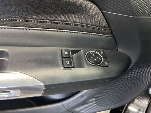 Used 2024 Ford Mustang Coupe RWD image 31