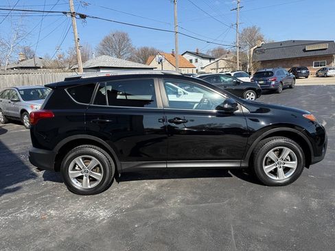 Used 2015 Toyota RAV4 XLE AWD/4WD image 9