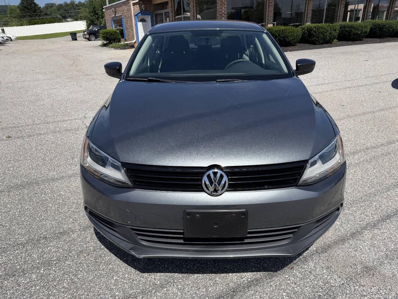 Used 2014 Volkswagen Jetta S FWD image 2