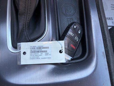 Used 2016 Dodge Charger SE w/ Popular Equipment Group image 25