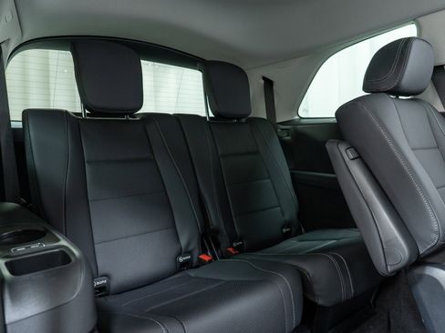 New 2026 Mercedes-Benz GLS 450 4MATIC image 25
