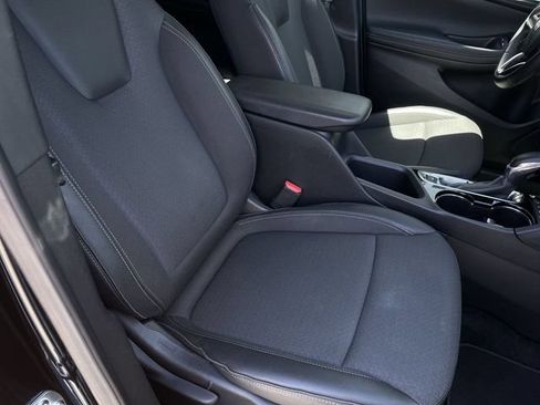 Used 2025 Buick Encore GX Preferred AWD/4WD image 23
