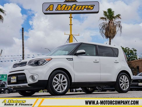 Used 2018 Kia Soul + FWD image 1