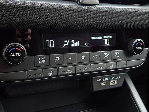 New 2026 Subaru Outback Premium AWD/4WD image 16