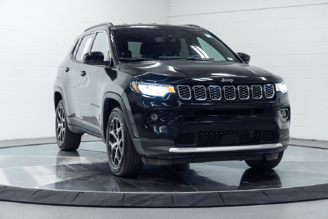 Used 2024 Jeep Compass Limited AWD/4WD image 4