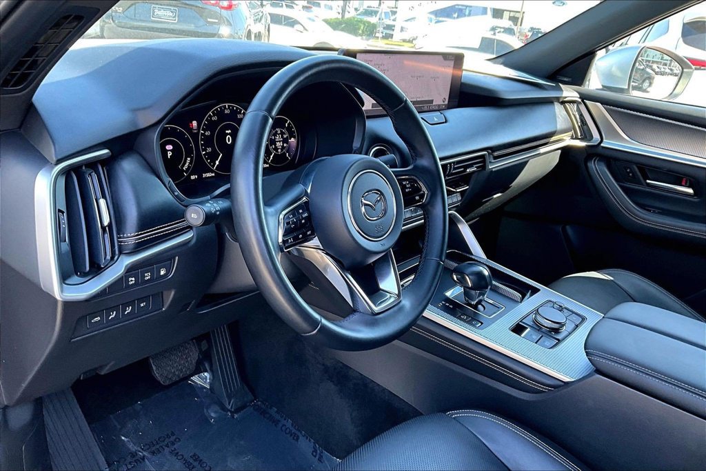 Certified 2024 MAZDA CX-90 Plug-In Hybrid w/ Premium Plus AWD/4WD image 9
