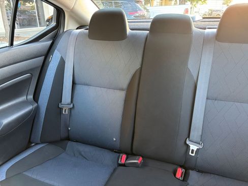 Used 2025 Nissan Versa SV image 37